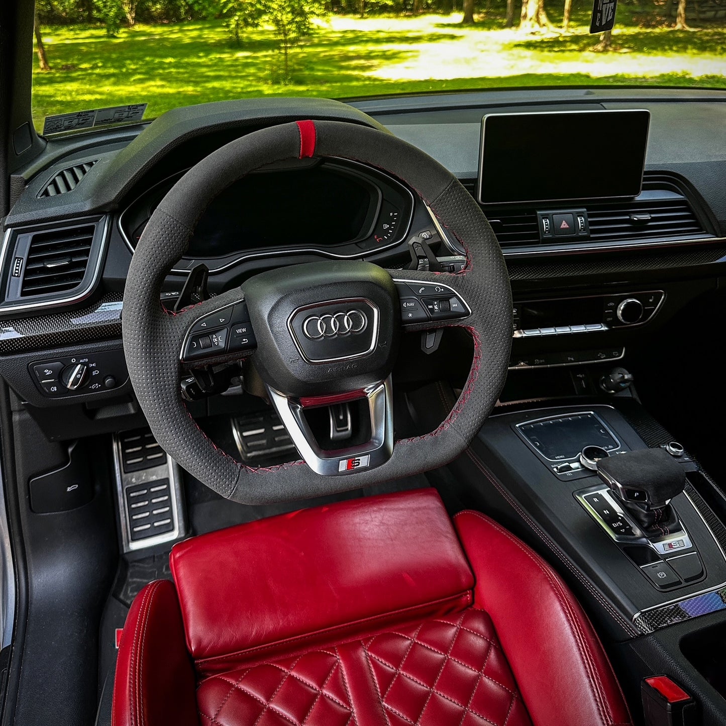 Audi B9 Steering Wheel Hand Stitched Alcantara Kit